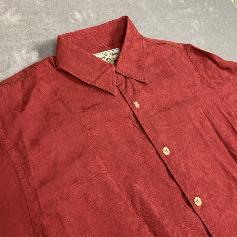 Tommy Bahama Hawaiian Shirt Mens Medium Red Floral Short Sleeve Cotton Beach